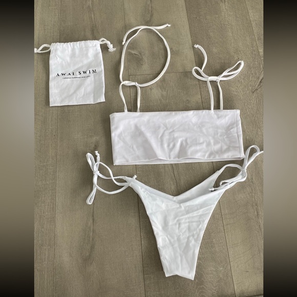 NWOT Awai Swim Bikini - Picture 1 of 4